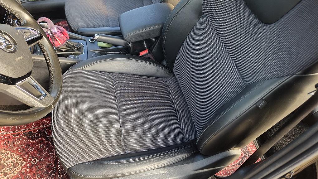Detailing interior Volkswagen în Oradea cu curățare profesională a tapițeriei auto și igienizare completă interior
