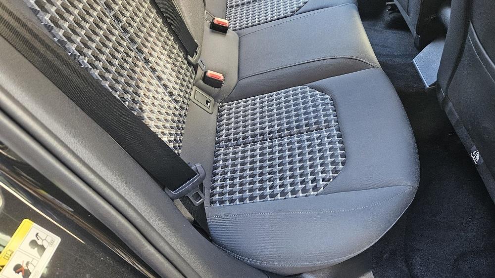 Spălare profesională a interiorului auto la domiciliu în Oradea cu Clean-Spot