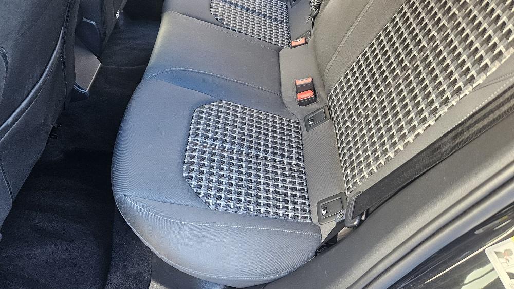 Spălare profesională a interiorului auto la domiciliu în Oradea cu Clean-Spot