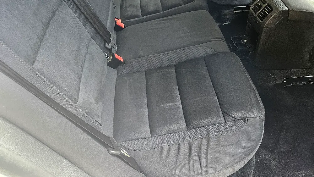 Curățare profesională interior auto – Clean-Spot Oradea