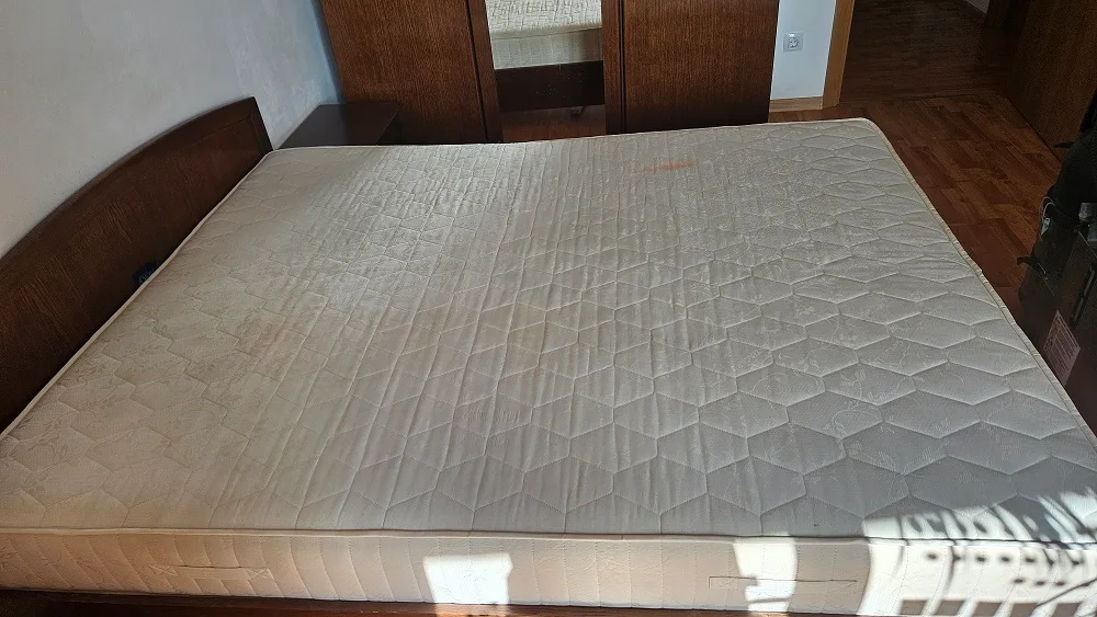 Igienizare profesională saltea la domiciliu în Oradea
